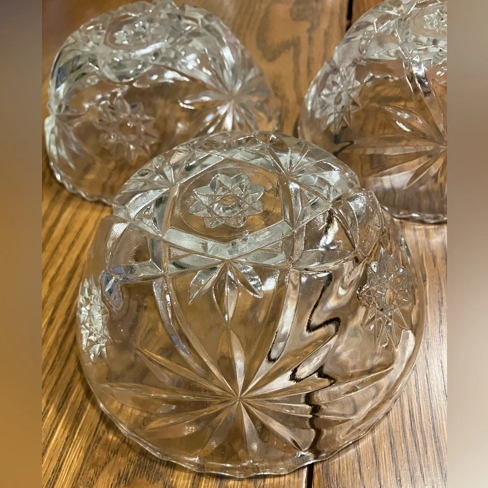 Vintage Star of David Anchor Hockey Clear Glass 3 Salad/Dessert Bowls - Picture 3 of 5